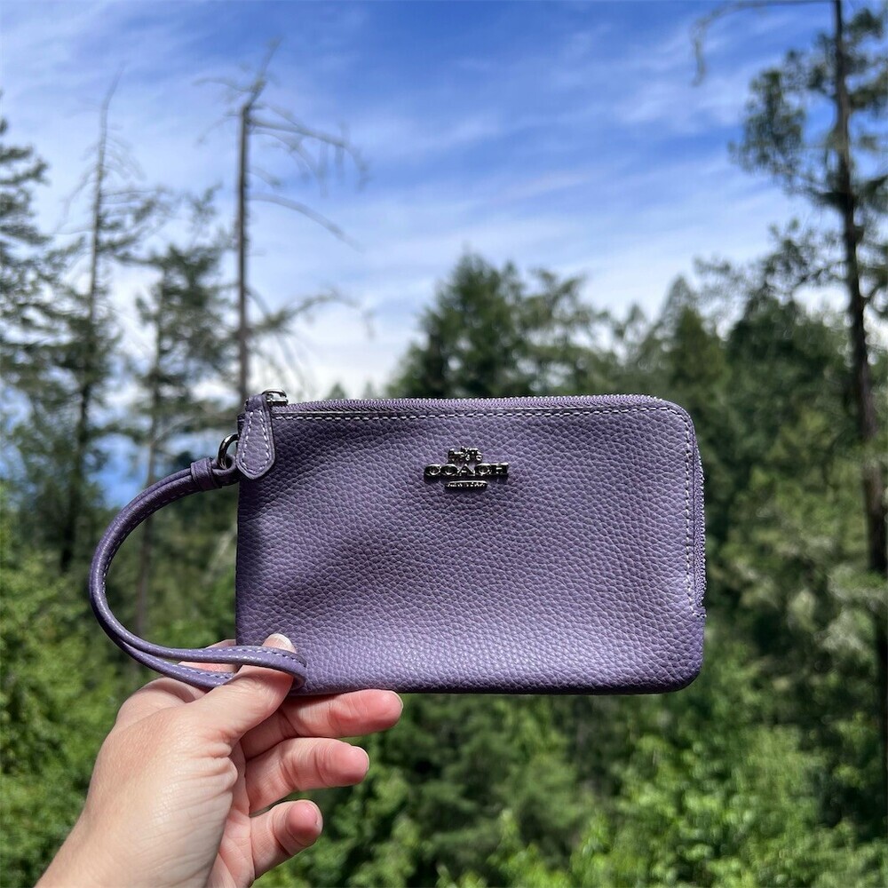 COACH Purple Pebbled Leather Wristlet Wallet Double Zip Silver Hardware AUTHENTC